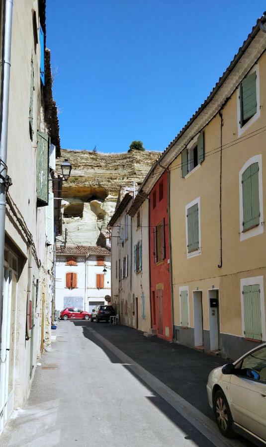 Au Coeur Du Vieux Village Saint-Chamas Esterno foto