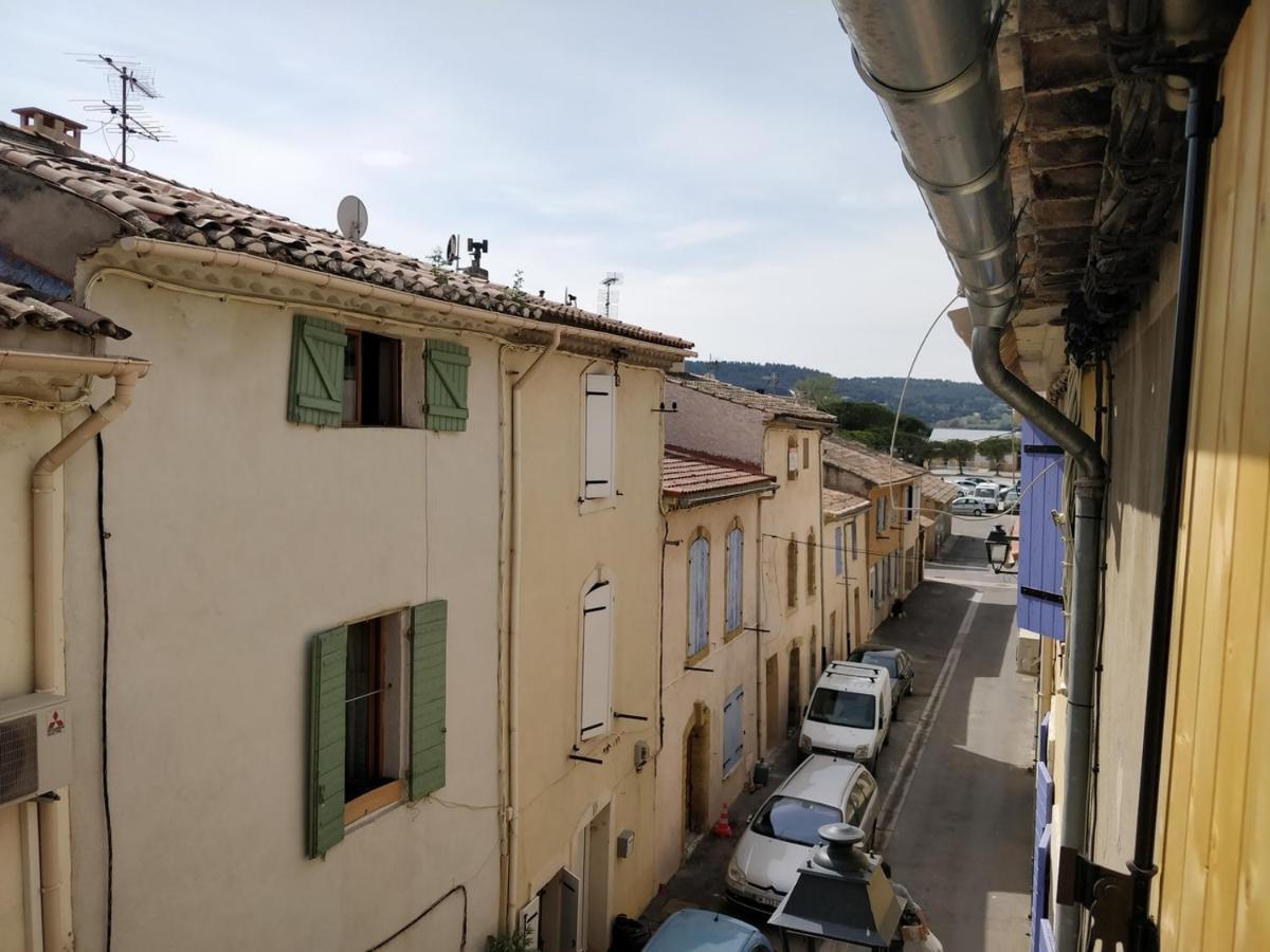 Au Coeur Du Vieux Village Saint-Chamas Esterno foto